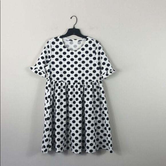 Ruffle Sleeve Dress White Polka Dot - Picture 4 of 4